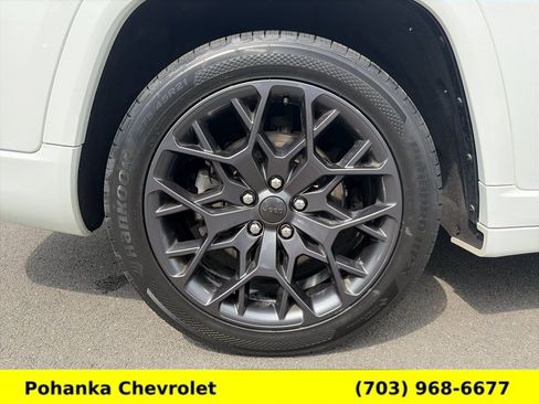 Used 2025 Jeep Grand Cherokee L Summit AWD/4WD image 30