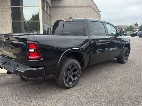 Used 2025 RAM 1500 Big Horn AWD/4WD image 4