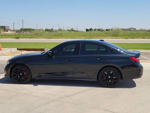 New 2026 BMW 330i Sedan RWD image 2
