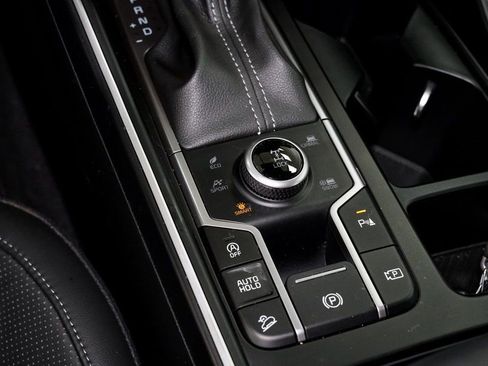 Certified 2024 Kia Sorento X-Line EX image 25