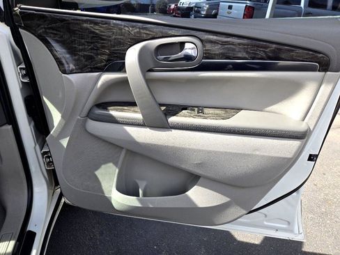 Used 2014 Buick Enclave Convenience image 21