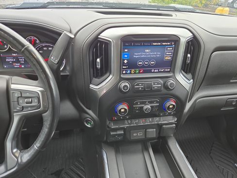 Used 2020 Chevrolet Silverado 2500 LTZ image 22