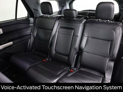 Certified 2022 Ford Explorer XLT w/ Equipment Group 202A image 27