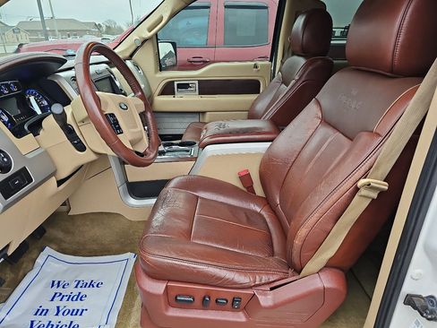Used 2014 Ford F150 King Ranch w/ King Ranch Luxury Package image 10