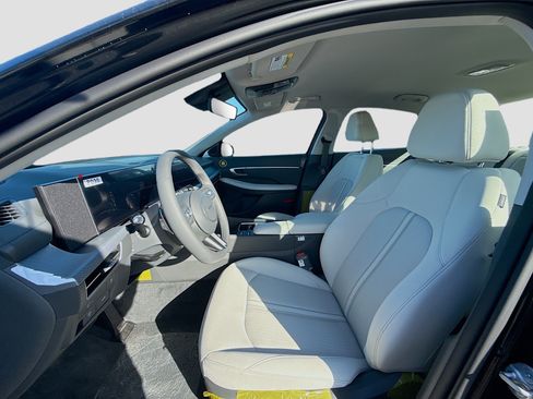 Certified 2026 Hyundai Sonata SEL FWD image 14