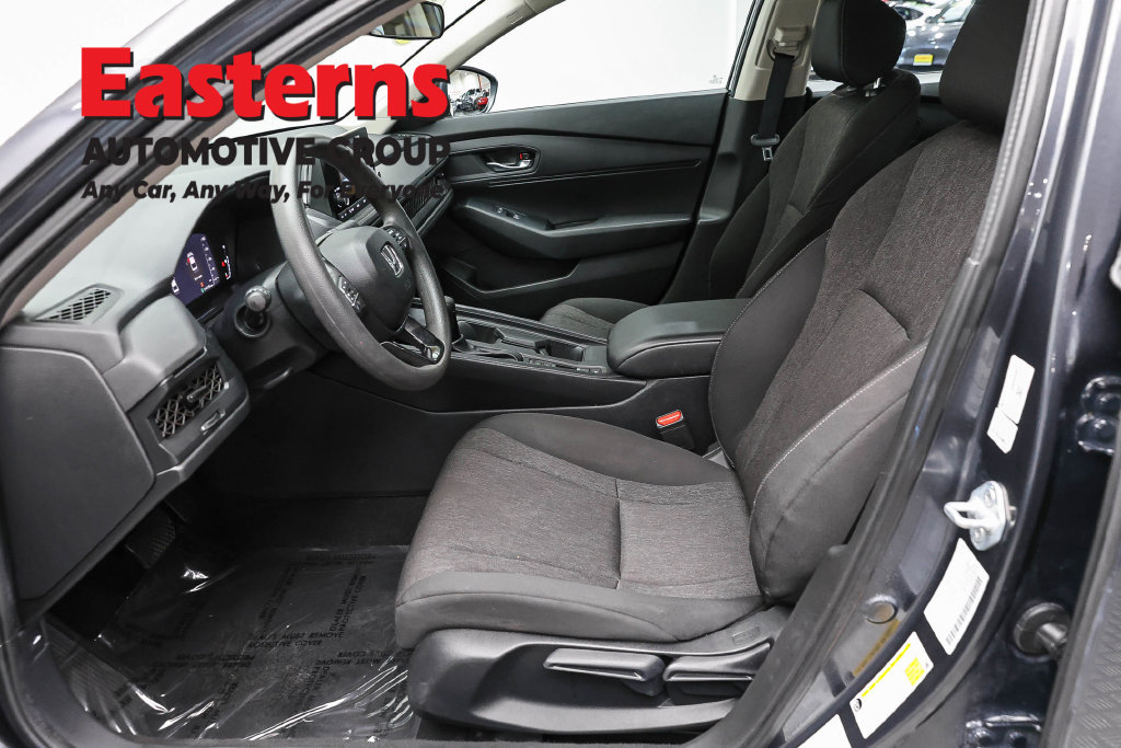 Used 2025 Honda Accord LX image 15