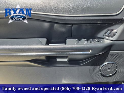 Certified 2024 Ford Expedition XLT AWD/4WD image 14