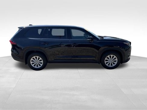 Used 2024 Toyota Grand Highlander AWD image 9