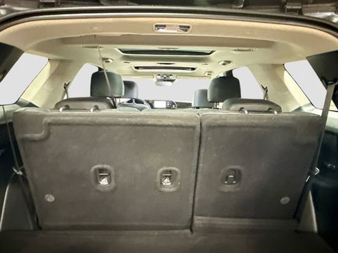 Used 2022 Hyundai Palisade Limited image 30