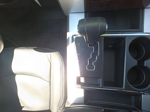 Used 2012 RAM 1500 Laramie w/ Protection Group AWD/4WD image 18