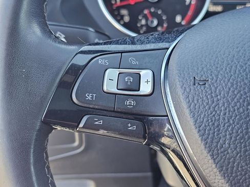 Used 2021 Volkswagen Tiguan SE R-Line image 23