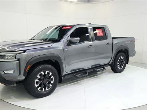 Certified 2023 Nissan Frontier PRO-4X w/ Pro Convenience Package image 3