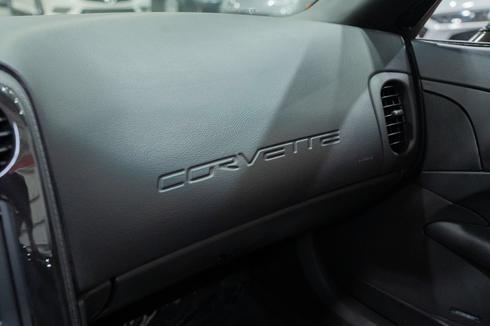 Used 2011 Chevrolet Corvette Grand Sport w/ Preferred Equipment Group RWD image 38