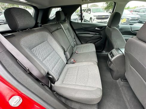 Used 2022 Chevrolet Equinox LT AWD/4WD image 24