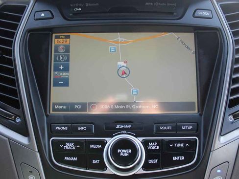 Used 2016 Hyundai Santa Fe Sport 2.0T w/ Option Group 05 image 21