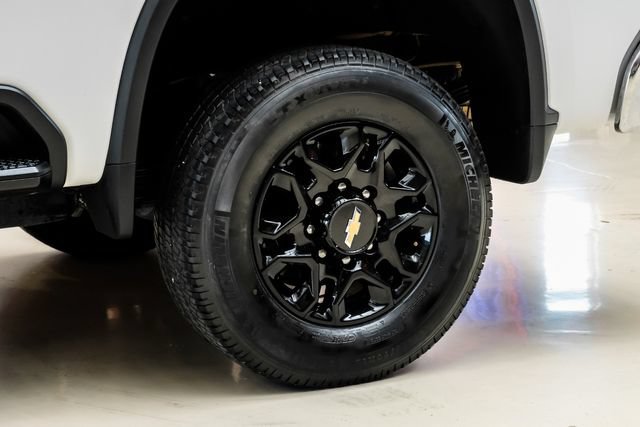 Used 2025 Chevrolet Silverado 2500 LT AWD/4WD image 71