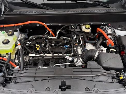 New 2026 Ford Maverick XL w/ Equipment Group 101A AWD/4WD image 10