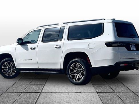 New 2026 Jeep Grand Wagoneer L 4WD image 3