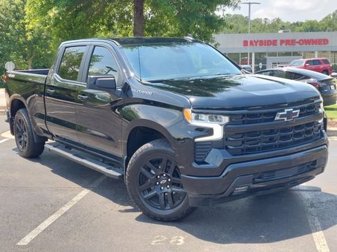Used 2024 Chevrolet Silverado 1500 RST w/ Protection Package AWD/4WD image 2