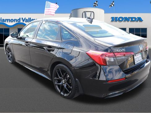 Used 2023 Honda Civic Sport image 4