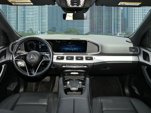 Used 2024 Mercedes-Benz GLE 450e 4MATIC image 19