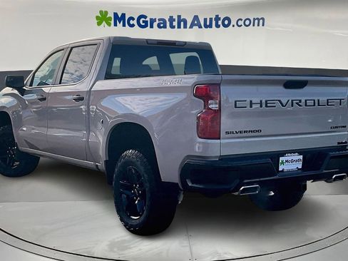 New 2026 Chevrolet Silverado 1500 Custom Trail Boss w/ LPO, Dark Essentials Package image 3