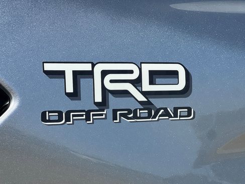 Used 2024 Toyota Tacoma TRD Off-Road image 22