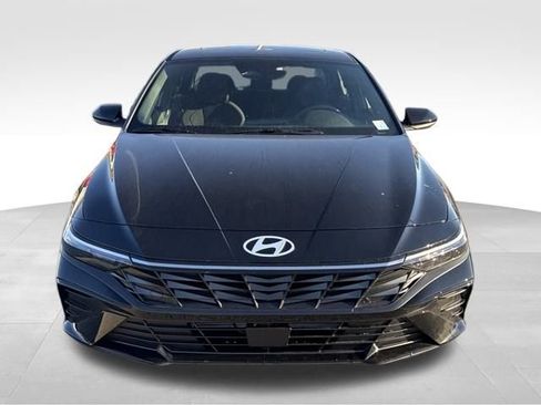 New 2026 Hyundai Elantra SEL Sport Premium FWD image 8