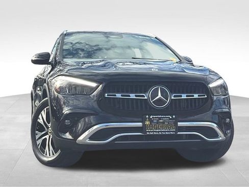 Used 2025 Mercedes-Benz GLA 250 4MATIC image 2