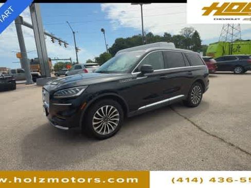 Used 2024 Lincoln Aviator Reserve AWD/4WD image 4