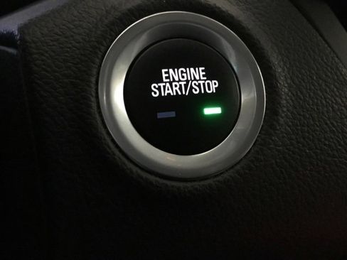 Used 2019 Buick Envision Essence image 37