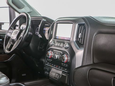 Used 2022 GMC Sierra 2500 Denali AWD/4WD image 29