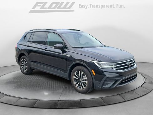 Certified 2024 Volkswagen Tiguan S FWD image 1