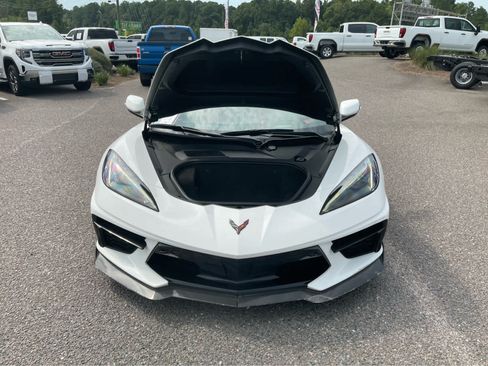 Used 2024 Chevrolet Corvette Stingray Preferred Cpe w/ Battery Protection Package RWD image 21
