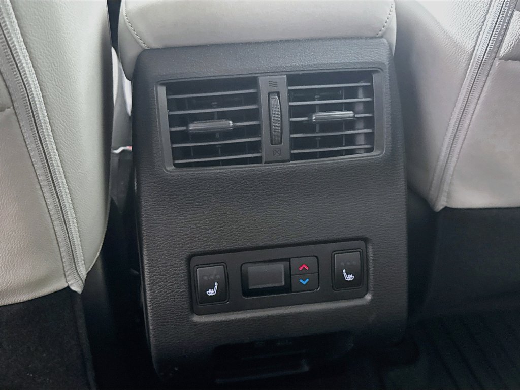 Used 2024 Mitsubishi Outlander SEL FWD image 26