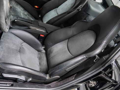 Used 2007 Porsche 911 GT3 RS RWD image 25