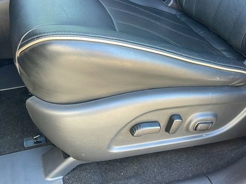 Used 2020 INFINITI QX60 Luxe w/ Essential Package image 29