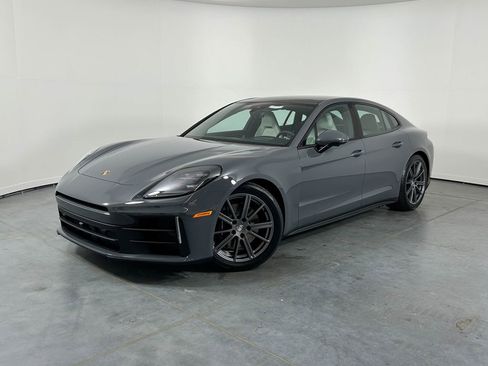 New 2026 Porsche Panamera 4 AWD/4WD image 1