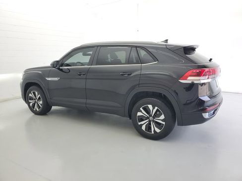 Used 2026 Volkswagen Atlas Cross Sport SE image 7