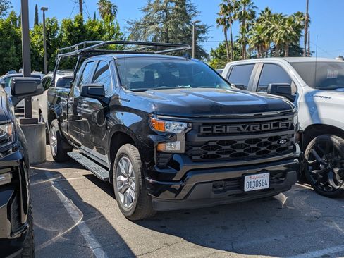Used 2024 Chevrolet Silverado 1500 Custom w/ LPO, Dark Essentials Package image 2