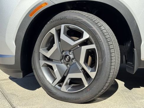 New 2025 Hyundai Palisade Limited FWD image 24