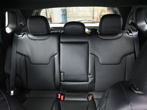 New 2026 Jeep Compass Latitude AWD/4WD image 27