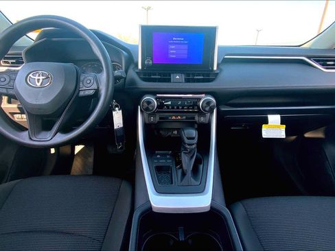 Used 2025 Toyota RAV4 LE FWD image 6