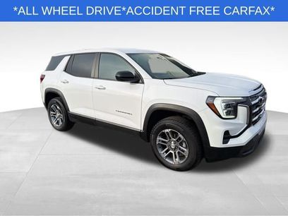 Used 2025 GMC Terrain Elevation