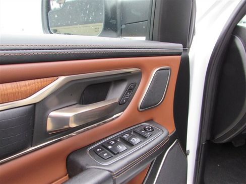 Used 2020 RAM 1500 Limited image 14
