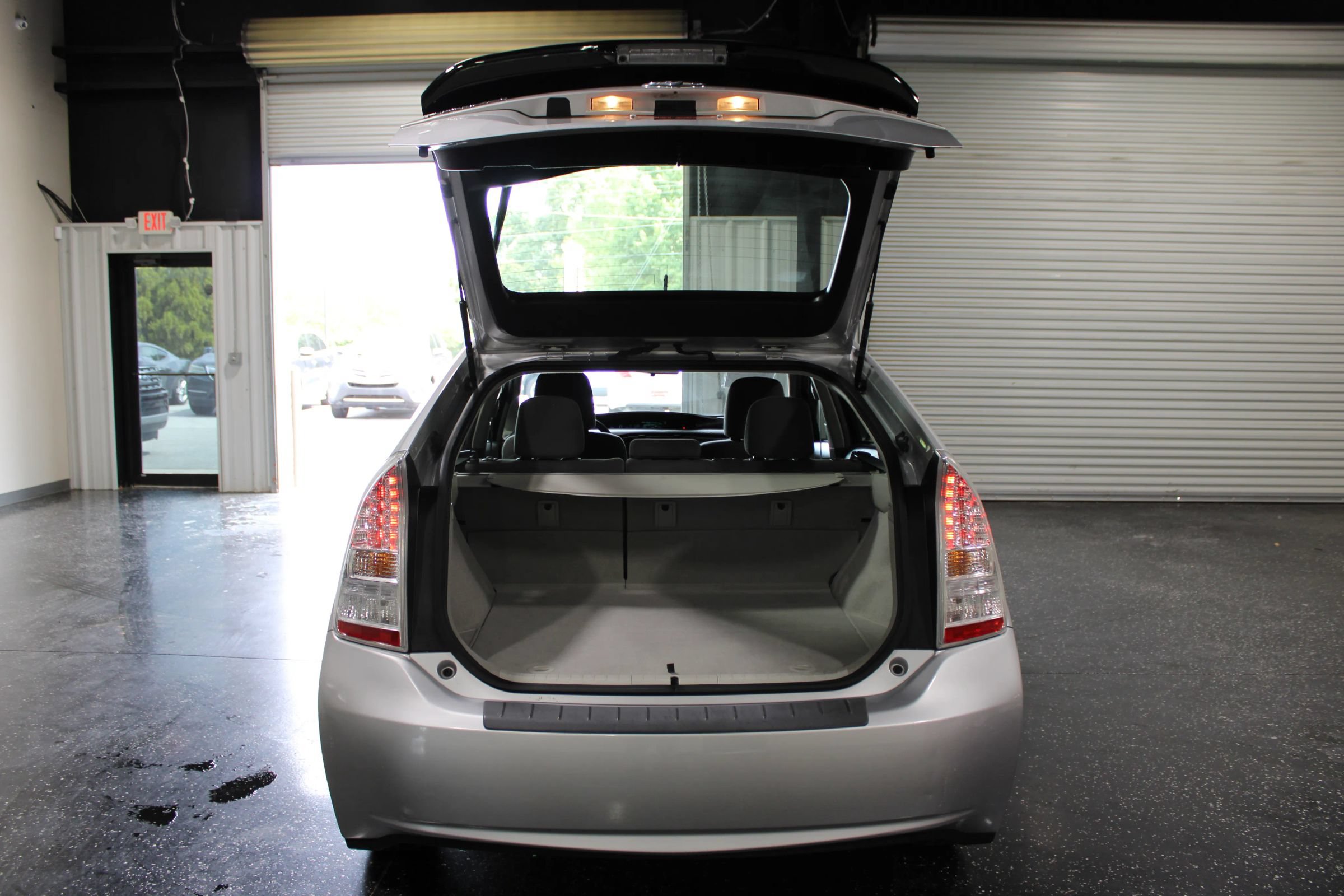 Used 2011 Toyota Prius Two FWD image 28