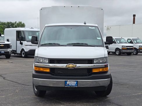 New 2025 Chevrolet Express 3500 w/ Power Convenience Package image 4