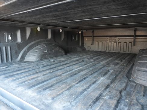 Used 2024 Ford F350 Lariat w/ Black Appearance Package image 29