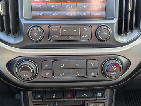 Used 2016 GMC Canyon SLT w/ Driver Alert Package image 24