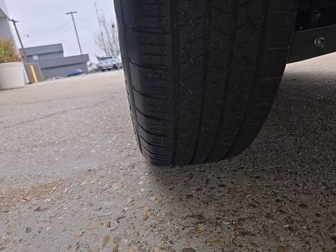 Used 2023 Subaru Outback Touring image 41